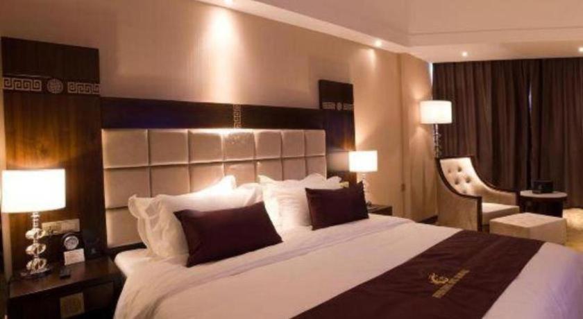 Telecom Hotel Guilin Exterior foto